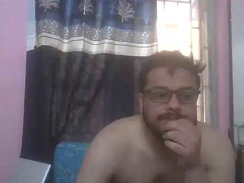 Snapshot of hotboyl6969 chatting on April 2026 05:48:02 AM hotboyl6969 online show from April 2026 05:48:02 AM