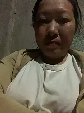Snapshot of candy-beo chatting on April 2026 01:57:02 PM candy-beo online show from April 2026 01:57:02 PM