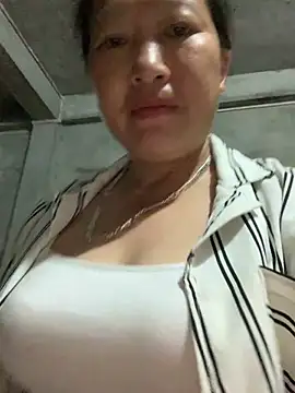 Snapshot of candy-beo chatting on May 2026 12:20:01 PM candy-beo online show from May 2026 12:20:01 PM