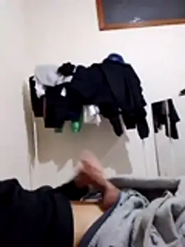 jhonylock online show from April 2026 12:03:02 AM