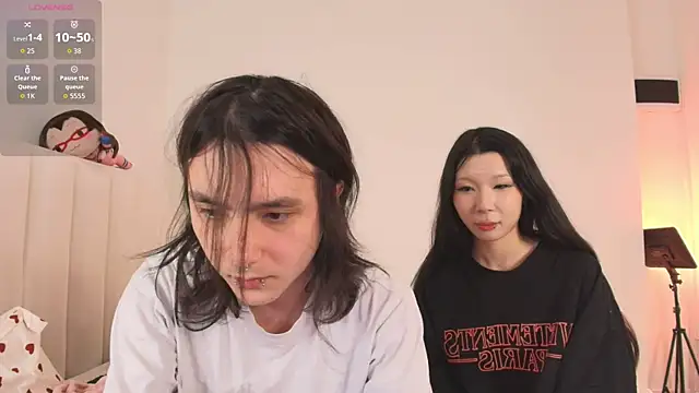 Snapshot of ayasinji chatting on April 2026 10:53:02 AM ayasinji online show from April 2026 10:53:02 AM