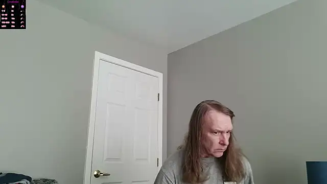 Snapshot of Magnus_Luv chatting on June 2026 11:57:01 AM Magnus Luv online show from June 2026 11:57:01 AM