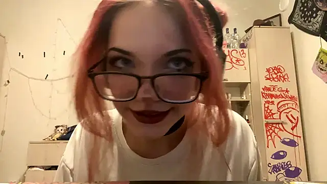 RedHeadCat online show from April 2026 09:28:02 PM