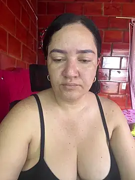 Fresita-12 online show from May 2026 07:11:01 PM
