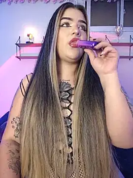 Snapshot of __MeganMY chatting on May 2026 06:52:02 AM MeganMY online show from May 2026 06:52:02 AM