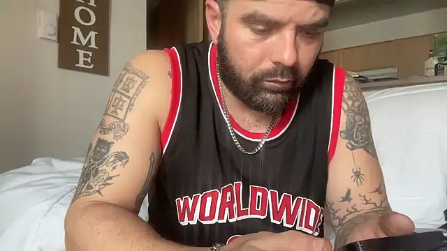 Snapshot of DR_Green911 chatting on April 2026 03:09:02 PM DR Green911 online show from April 2026 03:09:02 PM