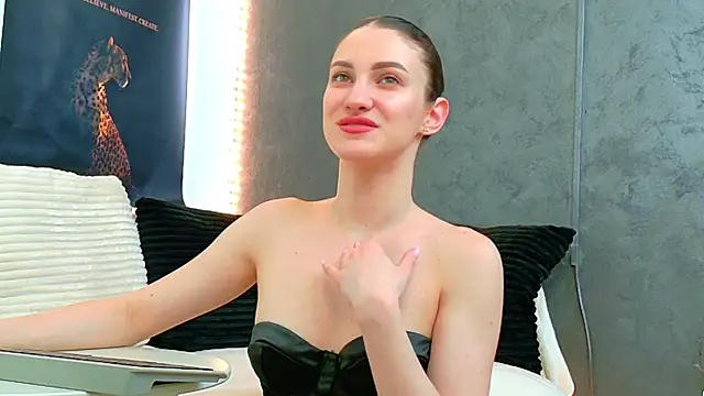 Snapshot of Amira_a chatting on May 2026 04:30:01 AM Amira a online show from May 2026 04:30:01 AM