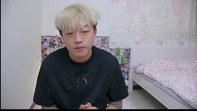 Zhuguli-001 online show from April 2026 02:39:02 PM