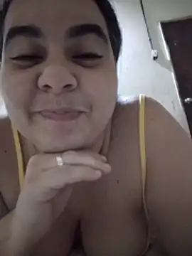 Snapshot of Golositadeamor chatting on June 2026 08:20:02 PM Golositadeamor online show from June 2026 08:20:02 PM