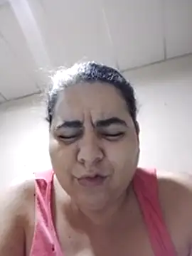 Snapshot of Golositadeamor chatting on July 2026 05:27:02 PM Golositadeamor online show from July 2026 05:27:02 PM