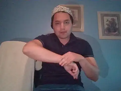 DavidGomez19x online show from April 2026 06:14:01 AM