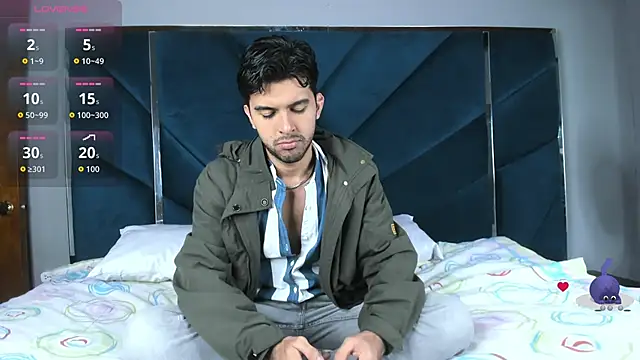 Snapshot of RodrigoColby2 chatting on April 2026 02:40:02 AM RodrigoColby2 online show from April 2026 02:40:02 AM