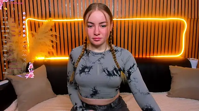 AlyaMe online show from April 2026 01:18:01 AM