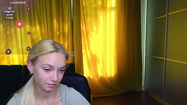 SonnySofia online show from May 2026 05:35:01 AM