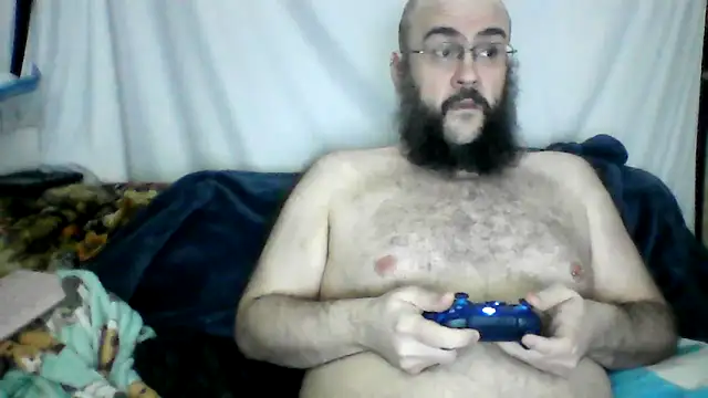 BriTheTopBear online show from April 2026 02:27:02 AM