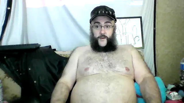 BriTheTopBear online show from May 2026 03:02:02 AM