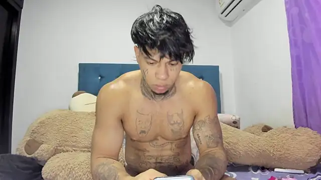 daamonxxx19  online show from May 2026 10:59:01 PM
