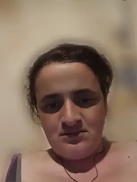 Snapshot of AnabelBexley chatting on June 2026 06:23:02 PM AnabelBexley online show from June 2026 06:23:02 PM