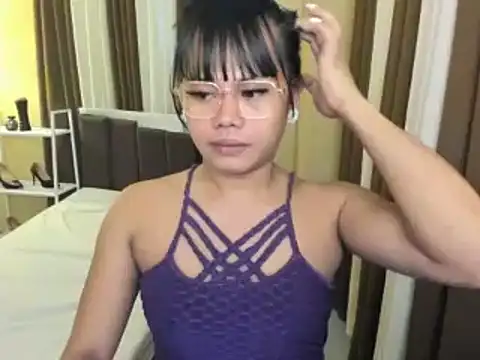 Seductive terra online show from May 2026 05:43:02 PM