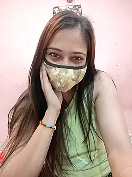 Snapshot of Aliyaa_bhat chatting on August 2026 04:09:02 PM Aliyaa bhat online show from August 2026 04:09:02 PM