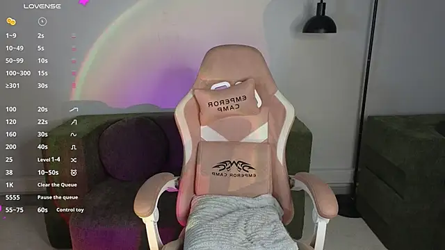 JessieWayy online show from May 2026 01:14:02 AM