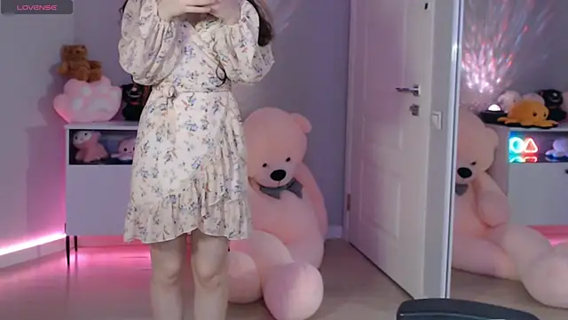 solitudebby online show from May 2026 07:11:01 PM