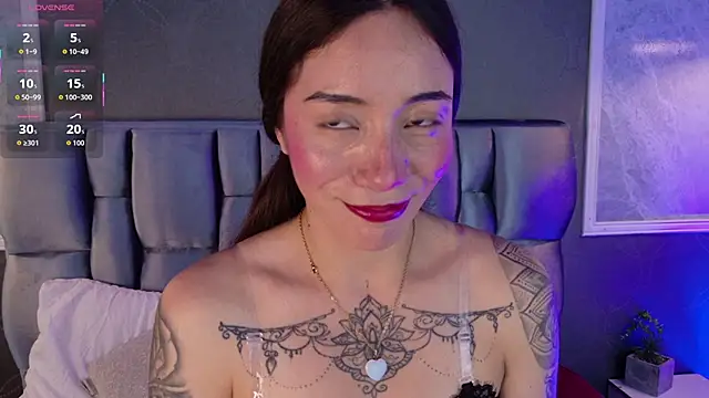 Cata Jonees online show from June 2026 07:56:02 PM