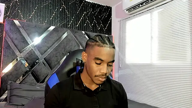 axel silva4 online show from June 2026 07:40:01 PM