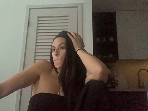 VixenBlade online show from May 2026 02:40:01 AM