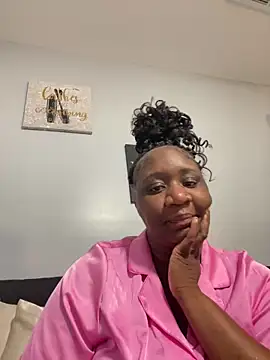 amberchill26 online show from April 2026 10:12:02 PM