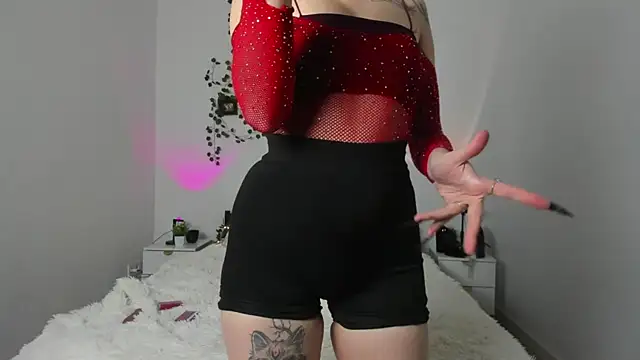 Alice Mart online show from April 2026 09:31:02 PM