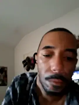 Snapshot of Willybigcock1981 chatting on April 2026 04:01:01 PM Willybigcock1981 online show from April 2026 04:01:01 PM