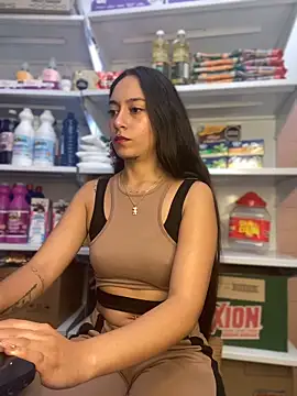 Snapshot of DulceLatinaxo chatting on April 2026 09:51:02 PM DulceLatinaxo online show from April 2026 09:51:02 PM