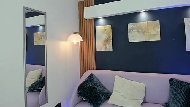 LumierNova online show from May 2026 04:52:01 AM