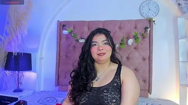 ROSELEI  online show from May 2026 08:22:01 AM