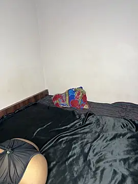 Love Birds00 online show from May 2026 08:53:01 AM