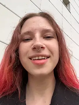 michelle lovique online show from May 2026 08:54:01 AM