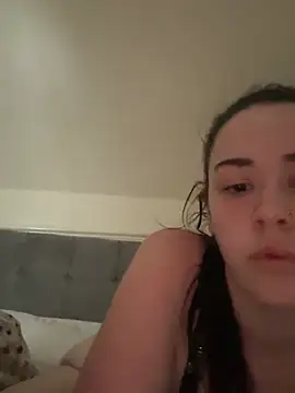 Charlieceex online show from April 2026 07:19:01 AM