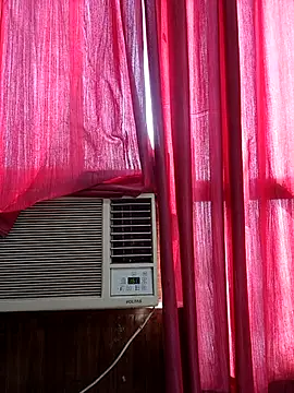 Snapshot of cute_dimple0 chatting on April 2026 02:33:01 AM cute dimple0 online show from April 2026 02:33:01 AM