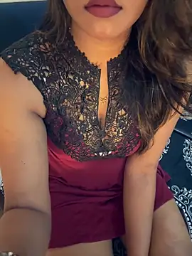 sexy-sukritii online show from June 2026 01:39:01 PM