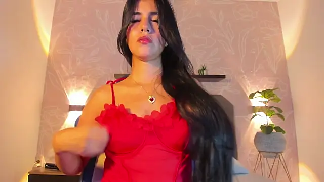 Snapshot of lunna_celeste chatting on April 2026 12:33:02 PM lunna celeste online show from April 2026 12:33:02 PM