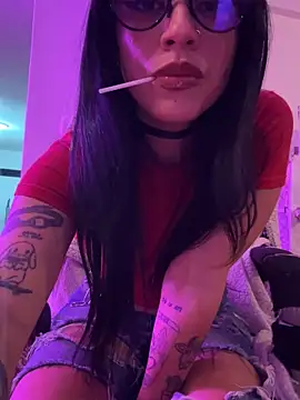 Kattze  online show from May 2026 01:21:02 AM