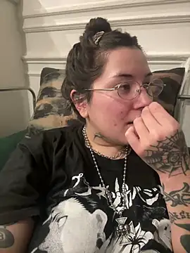 cherryxxox online show from April 2026 12:34:01 AM