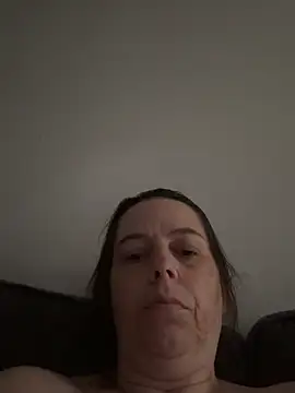 lily1982 online show from May 2026 04:59:01 PM