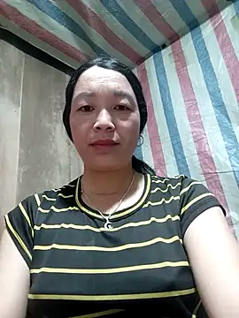 Snapshot of vanlucky2 chatting on April 2026 10:34:02 PM vanlucky2 online show from April 2026 10:34:02 PM