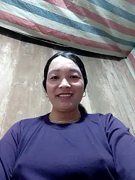 Snapshot of vanlucky2 chatting on April 2026 01:29:02 AM vanlucky2 online show from April 2026 01:29:02 AM