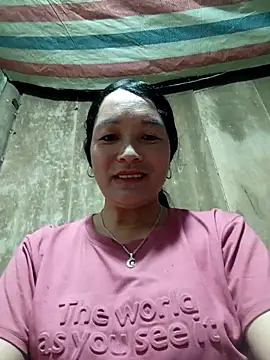 Snapshot of vanlucky2 chatting on April 2026 11:17:01 PM vanlucky2 online show from April 2026 11:17:01 PM