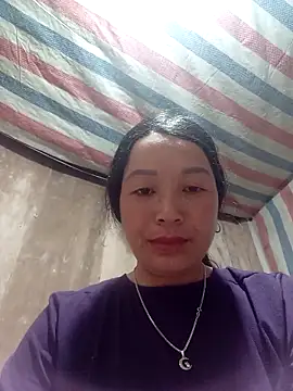 Snapshot of vanlucky2 chatting on April 2026 10:56:02 PM vanlucky2 online show from April 2026 10:56:02 PM
