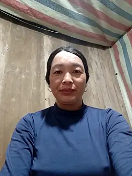 Snapshot of vanlucky2 chatting on April 2026 01:53:02 AM vanlucky2 online show from April 2026 01:53:02 AM