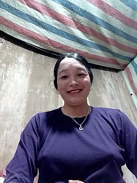 Snapshot of vanlucky2 chatting on May 2026 11:40:01 AM vanlucky2 online show from May 2026 11:40:01 AM